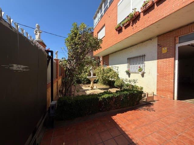 Chalet en venta en Villaturiel, Castilla y León