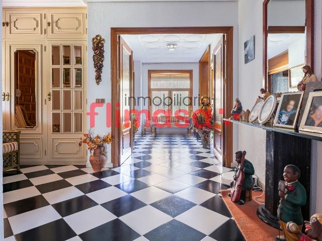 Chalet en venta en Villaviciosa De Odón, Madrid