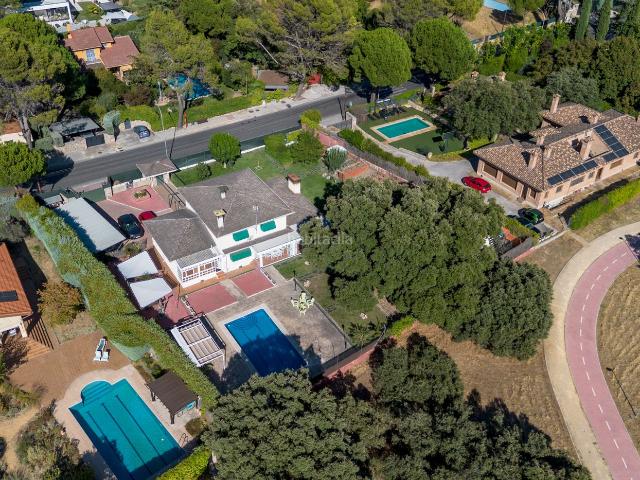 Chalet en venta en Villaviciosa De Odón, Madrid