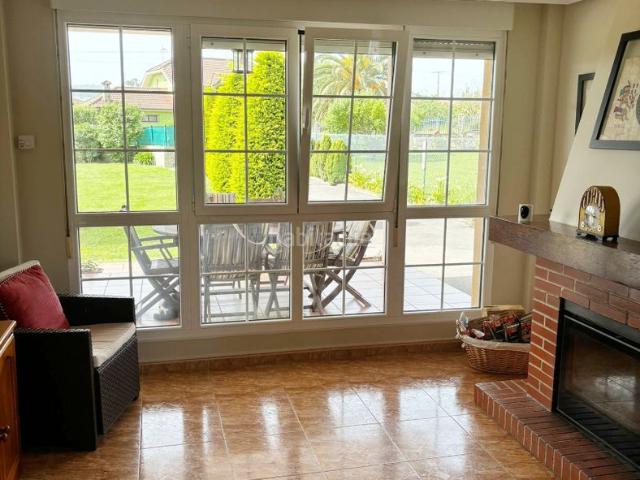 Chalet en venta en Villaviciosa, Asturias