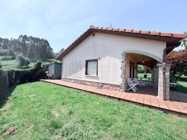 Chalet en venta en Villaviciosa, Asturias