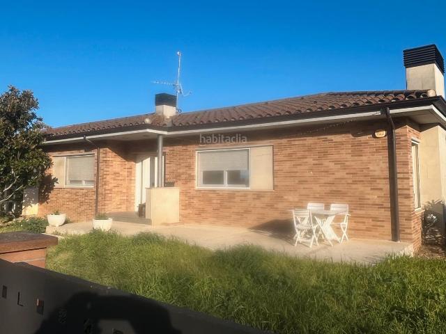 Chalet en venta en Can Terrer, Vilobí D'onyar