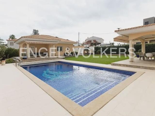 Chalet en venta en Dones de la Mar, el Baix Maestrat