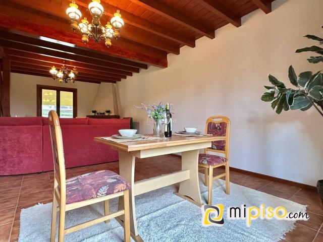 Chalet en venta en Bádames, Voto
