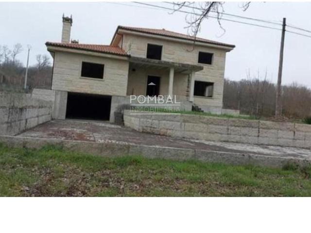 Villa en venta en Xinzo De Limia, As Casas Baratas