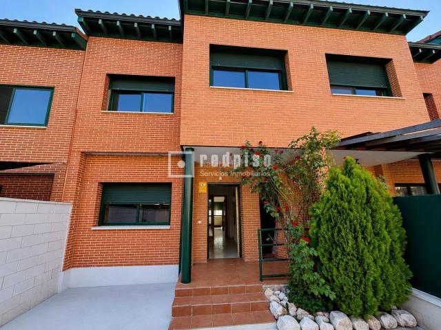 Chalet en venta en Yebes, Castilla-La Mancha