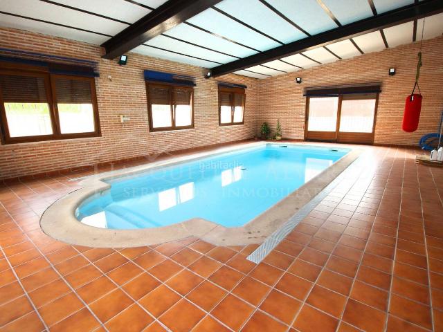 Chalet en venta en Yeles, Toledo