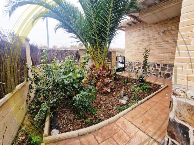 Villa en venta en Yeles, Camino de Yuncos