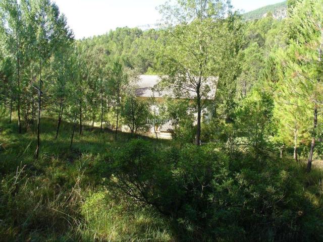 Chalet en venta en Yeste, Castilla-La Mancha