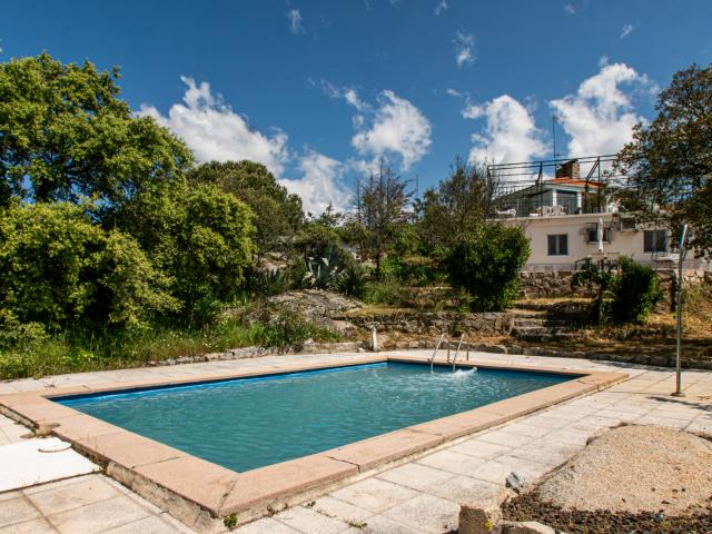 Casa en venta en Fresnedillas De La Oliva, Madrid