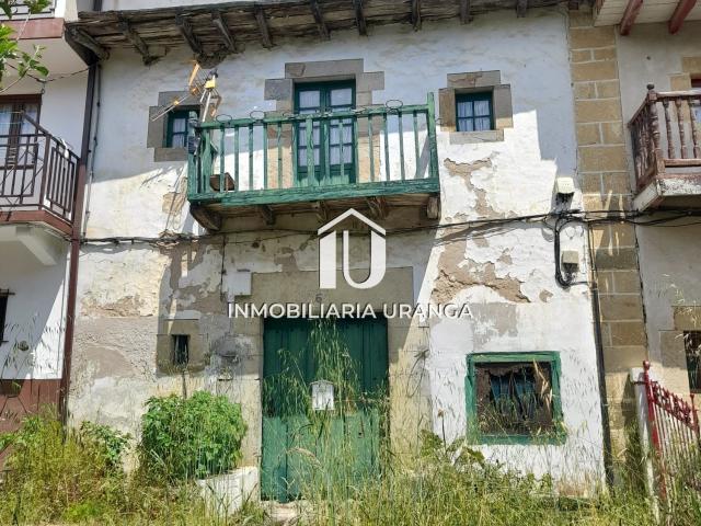 Casa en venta en Guriezo, Cantabria