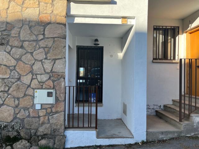 Casa en venta en Hoyos Del Espino, Castilla y León