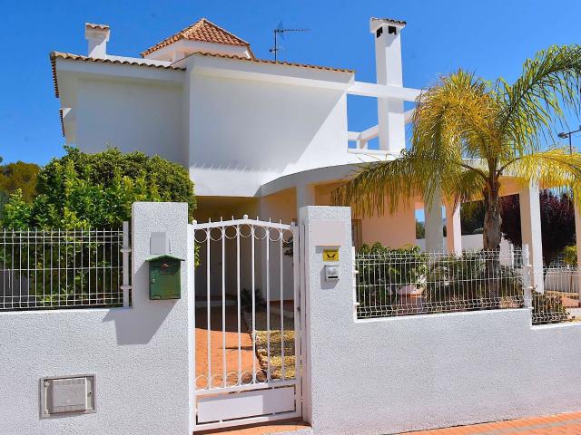 Casa en venta en Coloma, la Marina Baixa