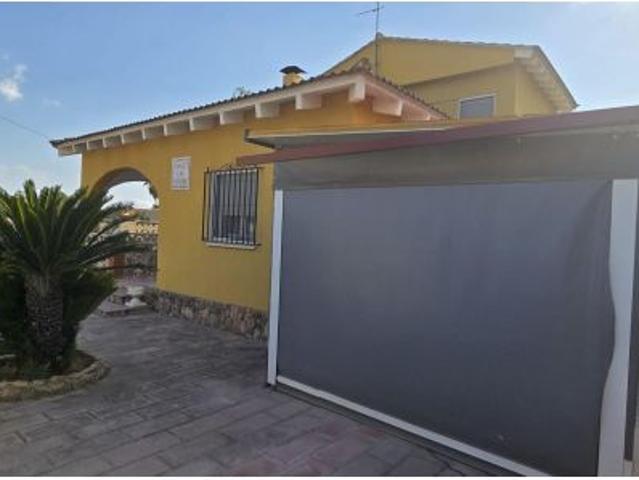 Casa en venta en el Camp de Túria, Valencia