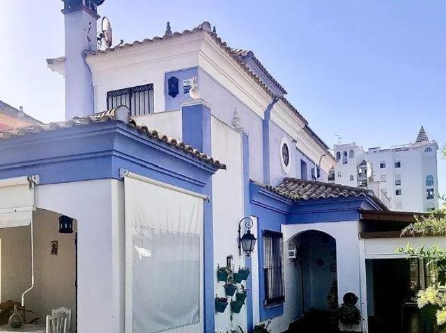Casa en venta en 1ª Fase, El Condado