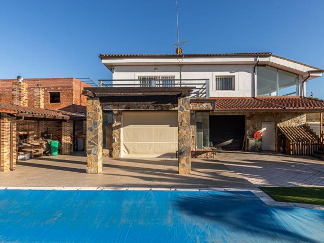 Casa en venta en Mejorada Del Campo, Madrid