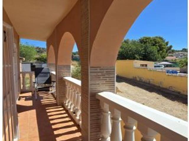 Casa en venta en Urbanizacización Les Mallades, La Serranía