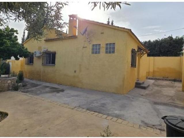 Casa en venta en Urbanizacización Les Mallades, La Serranía