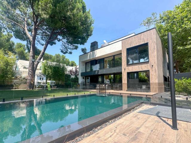 Casa en venta en Pozuelo Estación, Pozuelo De Alarcón