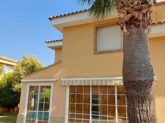 Casa en venta en Rascanya, el Camp de Túria