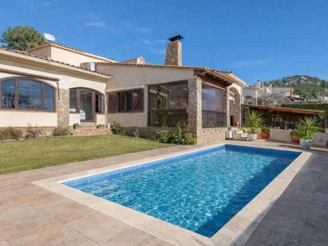 Casa en venta en Baix Empordà, Catalunya
