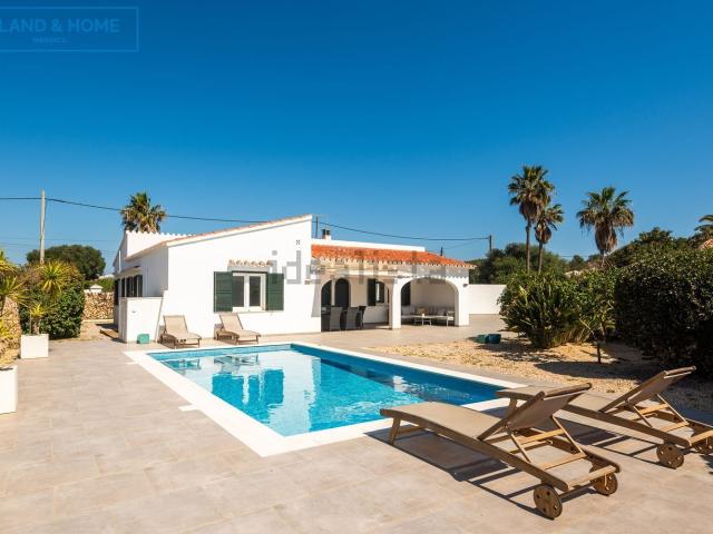 Casa en venta en Trebaluger, Menorca