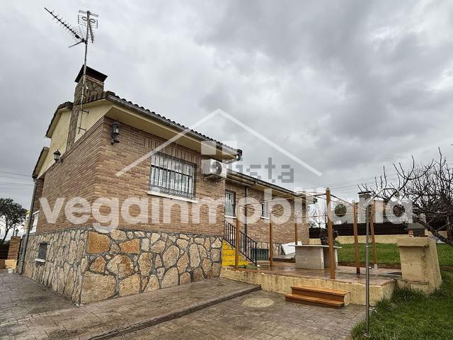 Casa en venta en Escalona, Toledo