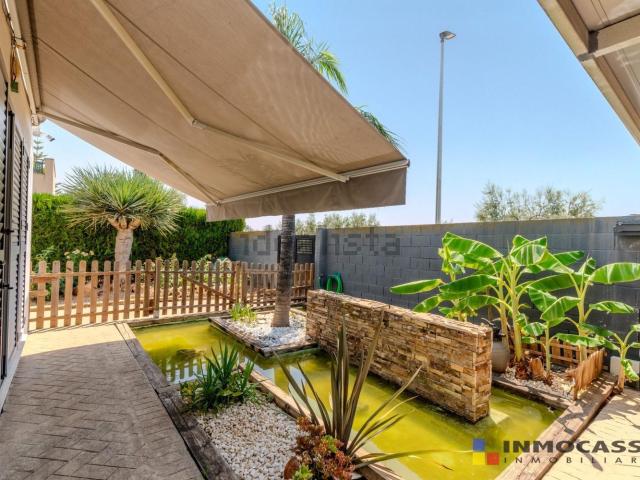 Casa en venta en Espartinas, Urbanización Las Provincias