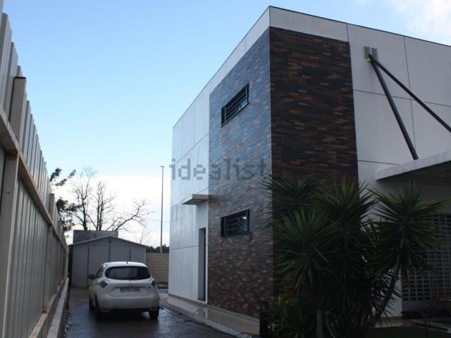 Casa en venta en Espartinas, Urbanización 
