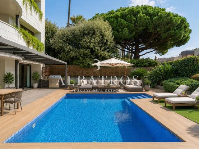 Casa en venta en Sant Pere Màrtir, Baix Llobregat