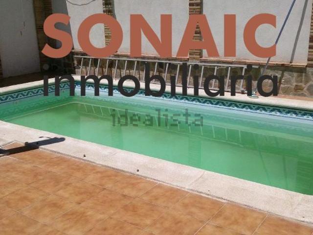 Casa en venta en Esquivias