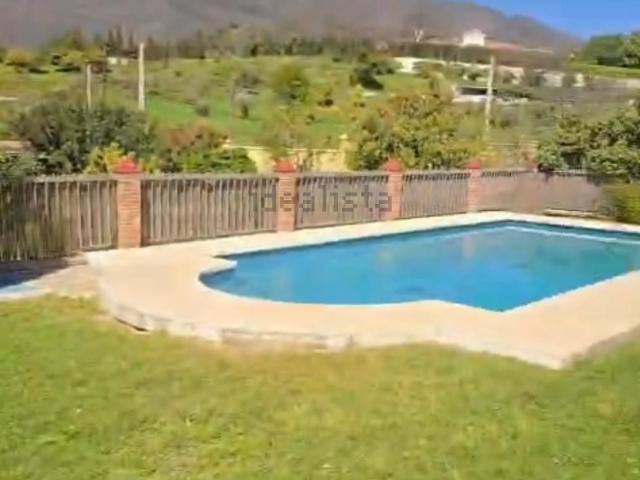 Casa en venta en Estebuna, Costa del Sol Occidental