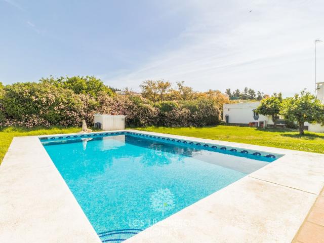 Casa en venta en Estebuna, Costa del Sol Occidental