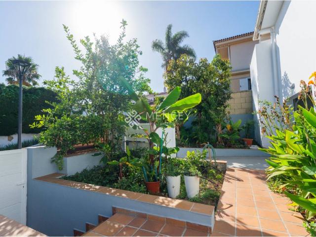 Chalet en venta en Puerto De La Cruz, Canarias