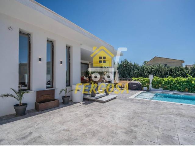 Casa en venta en Las Ventas De Retamosa, Castilla-La Mancha