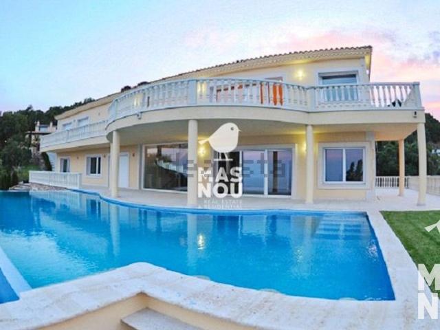 Casa en venta en Castell-platja D'aro, Girona