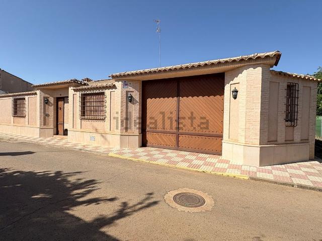 Casa en venta en Fernán Caballero, Castilla-La Mancha
