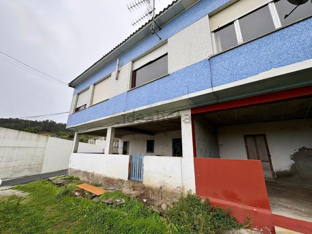 Casa en venta en Valón, Ferrol
