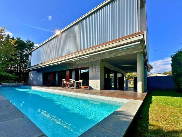 Casa en venta en Alt Empordà, Catalunya