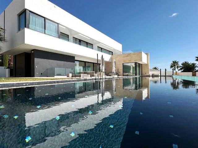 Casa en venta en Finestrat, Urbanització Golf Badia