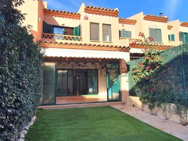 Casa en venta en Finestrat, Urbanització Golf Badia