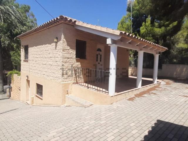 Casa en venta en la Marina Baixa, Valencia