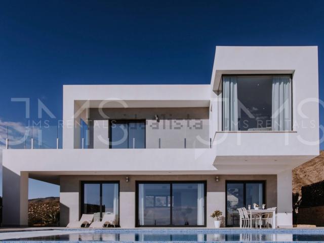 Casa en alquiler en la Marina Baixa, Valencia