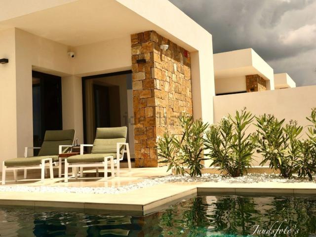 Casa en venta en Finestrat, Valencia