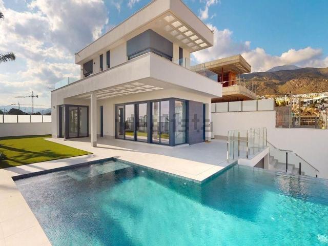 Casa en venta en Urbanització Golf Badia, la Marina Baixa