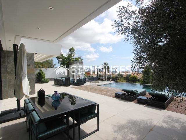 Casa en venta en Urbanització Golf Badia, Finestrat