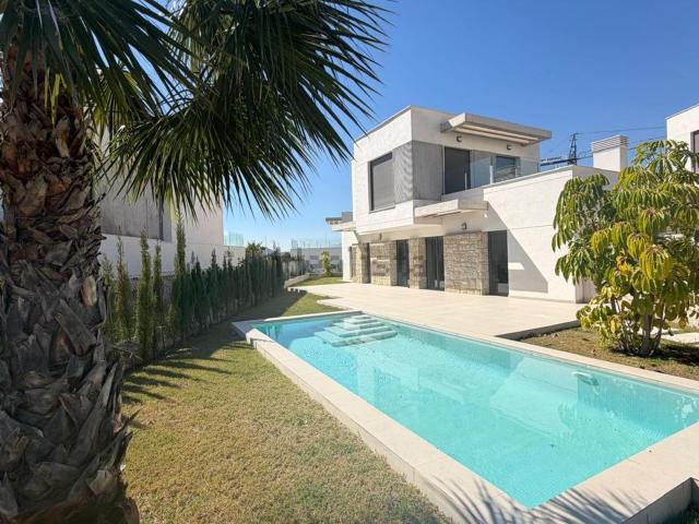 Casa en venta en la Marina Baixa, Valencia