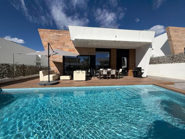 Casa en venta en Finestrat, Alacant / Alicante