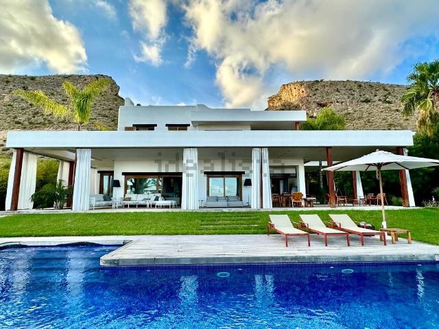 Casa en venta en Finestrat, Urbanització Golf Badia