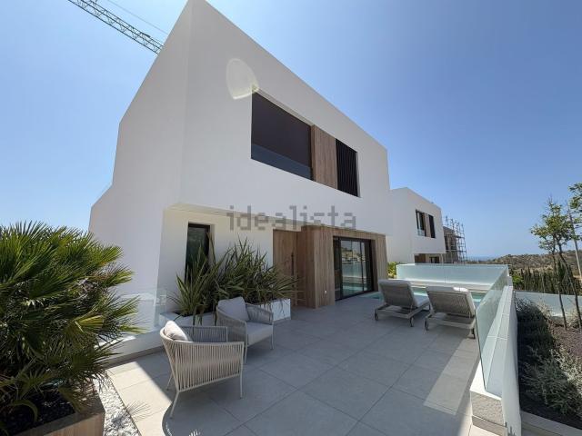 Casa en venta en Finestrat, Urbanització Golf Badia